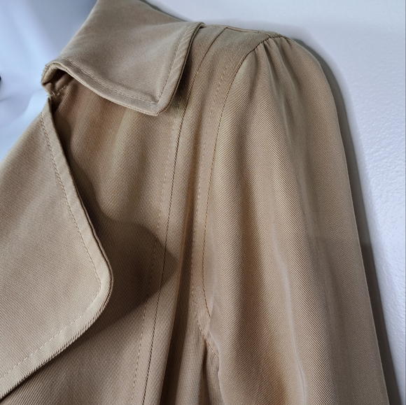 Abercrombie & Fitch Tan Short Belted Trench Coat Size Small - Picture 3 of 14